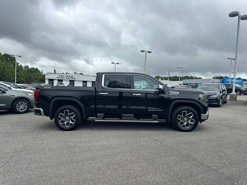 Used 2025 GMC Sierra 1500 SLT w/ SLT Premium Package AWD/4WD image 3