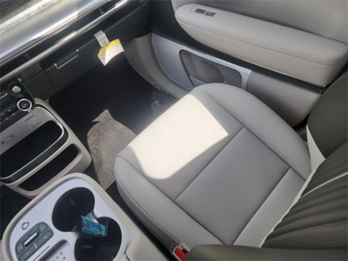 New 2026 Hyundai Ioniq 9 Calligraphy image 12