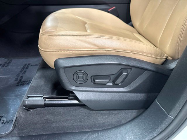 Used 2023 Audi Q7 2.0T Premium w/ Convenience Package AWD/4WD image 8