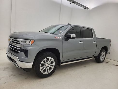 Used 2025 Chevrolet Silverado 1500 LTZ image 27