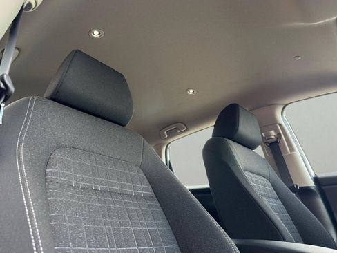 Used 2023 Honda HR-V LX image 21