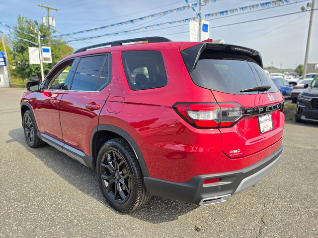 Certified 2025 Honda Pilot Elite image 4
