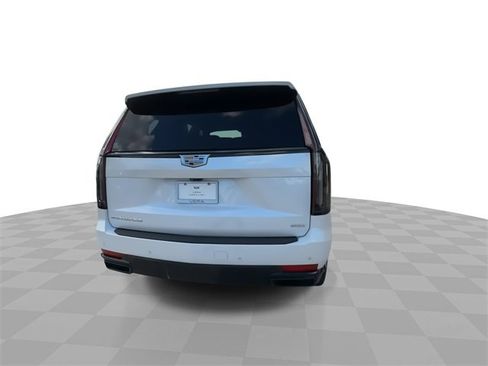 Certified 2022 Cadillac Escalade Sport Platinum image 12