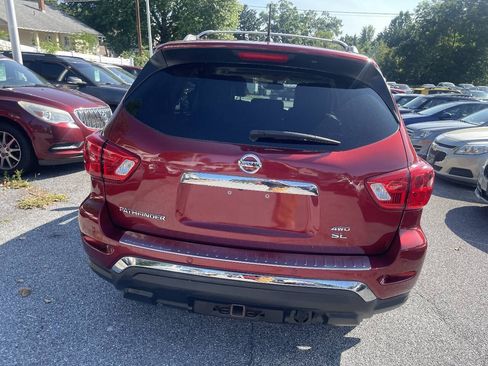 Used 2017 Nissan Pathfinder SL w/ SL Premium Package AWD/4WD image 5
