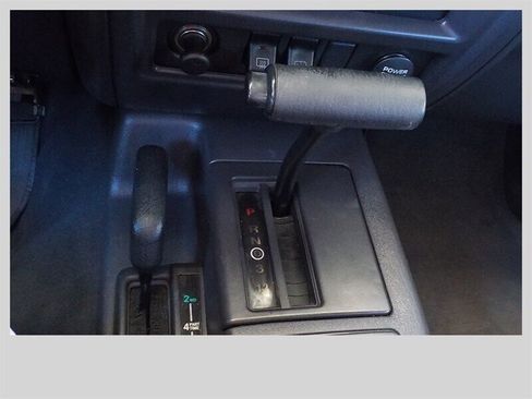 Used 2000 Jeep Cherokee Sport image 24