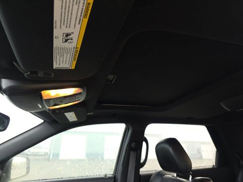 Used 2022 Dodge Durango GT image 13