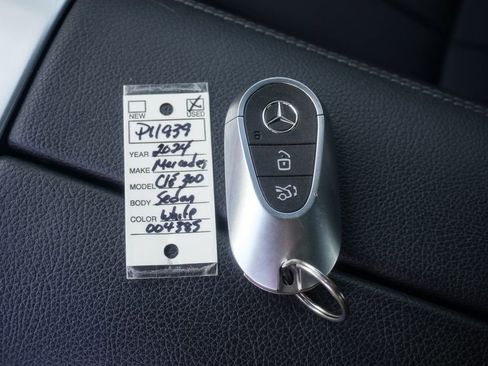 Used 2024 Mercedes-Benz CLE 300 4MATIC Coupe image 35