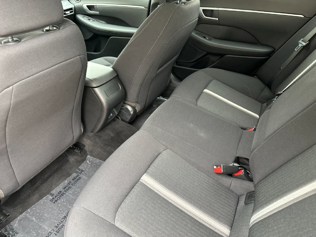 Used 2025 Hyundai Sonata SEL FWD image 11