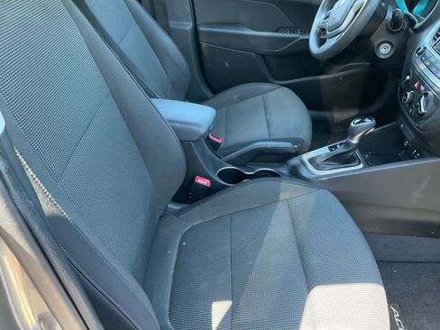 Used 2018 Hyundai Accent SEL FWD image 8