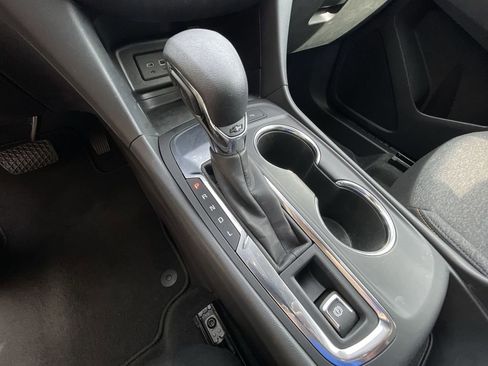 Certified 2022 Chevrolet Equinox LT FWD image 15