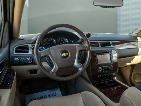 Used 2013 Chevrolet Tahoe LTZ image 4