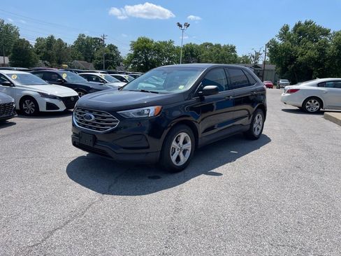 Used 2020 Ford Edge SE AWD/4WD image 3