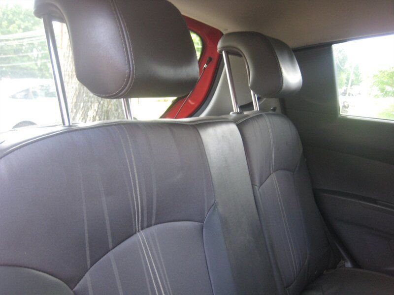 Used 2014 Chevrolet Spark LT FWD image 11