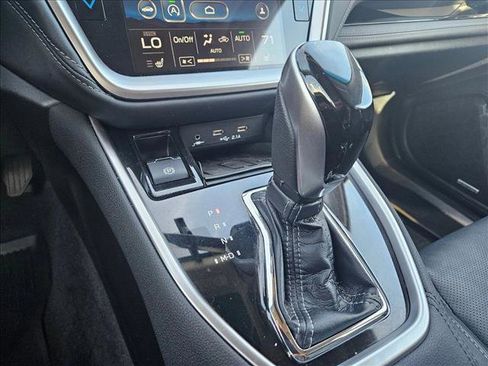 Used 2020 Subaru Outback Limited w/ Popular Package #2 image 9