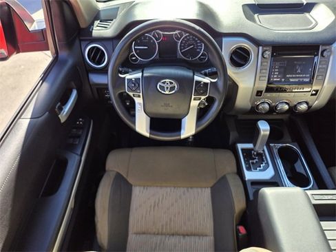 Used 2015 Toyota Tundra SR5 image 12
