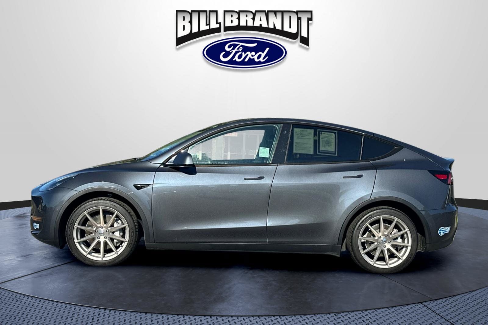 Used 2021 Tesla Model Y Long Range AWD/4WD image 6