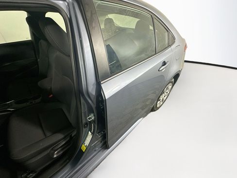 Used 2024 Toyota Corolla LE FWD image 12