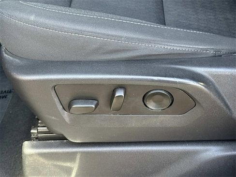 Used 2023 GMC Sierra 1500 Elevation image 20