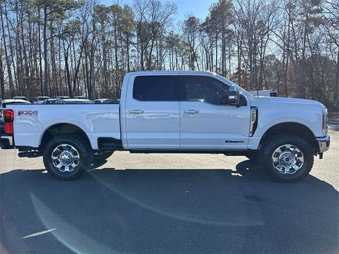 Used 2024 Ford F250 King Ranch w/ Chrome Package image 9