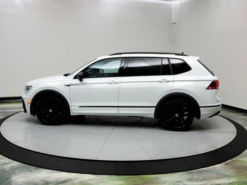 Used 2021 Volkswagen Tiguan SE R-Line FWD image 8