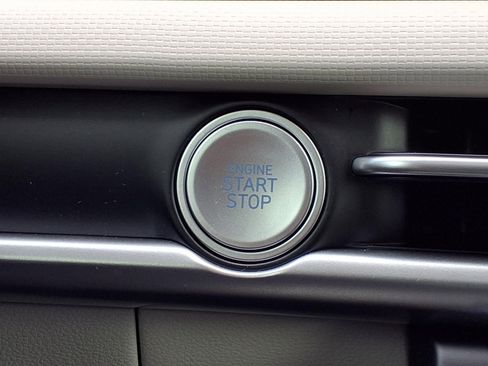 New 2026 Hyundai Tucson SE image 19