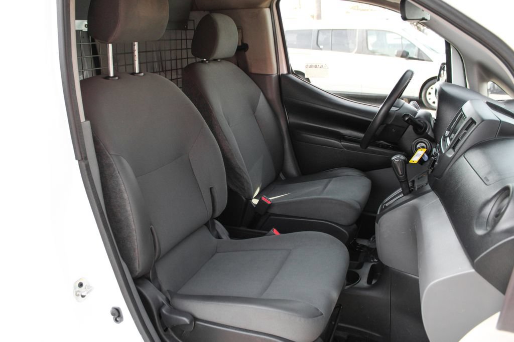 Used 2020 Nissan NV200 S w/ Back Door Glass Package FWD image 38