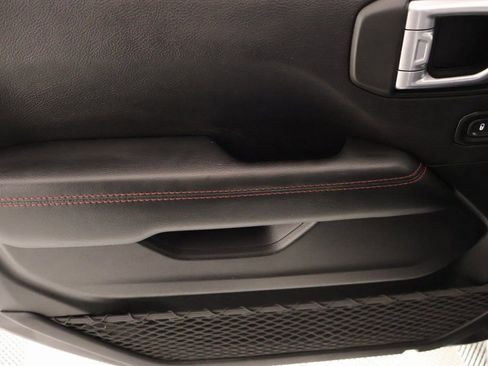 Used 2020 Jeep Gladiator Rubicon image 15