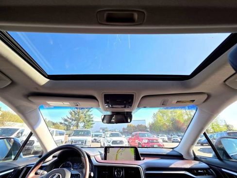 Used 2017 Lexus RX 350 AWD w/ Premium Package image 24