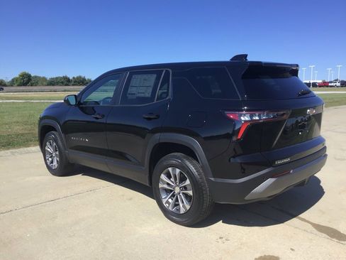 New 2026 Chevrolet Equinox LT w/ Convenience Package II image 4