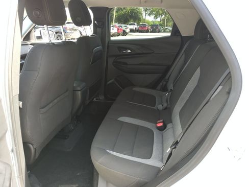 Used 2023 Chevrolet TrailBlazer LT w/ Convenience Package FWD image 21