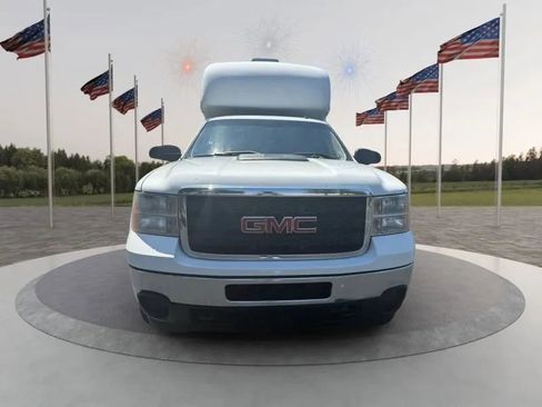 Used 2013 GMC Sierra 3500 W/T image 3