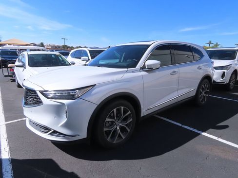 Used 2023 Acura MDX SH-AWD w/ Technology Package image 2