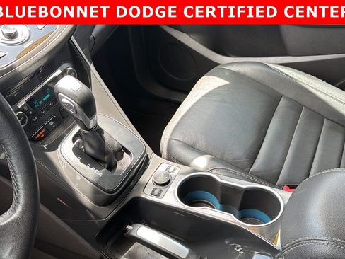 Used 2015 Ford Escape Titanium w/ Equipment Group 301A AWD/4WD image 29