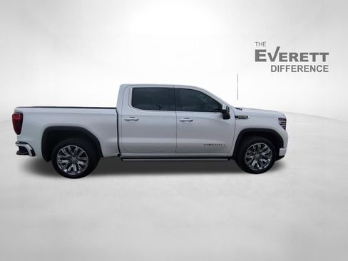 Used 2024 GMC Sierra 1500 Denali w/ Denali Reserve Package image 3