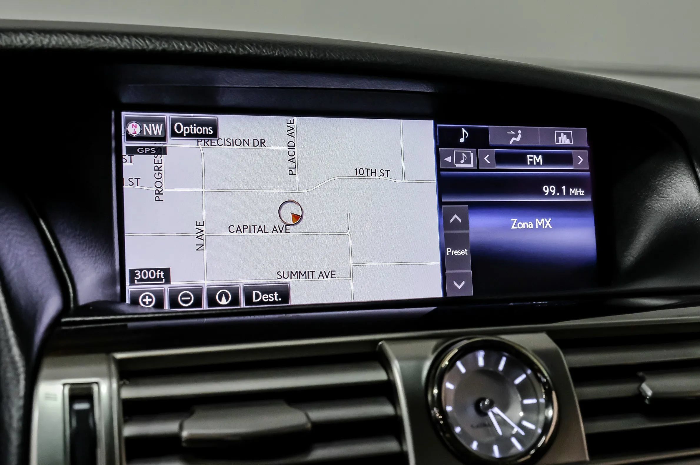 Used 2015 Lexus LS 460 L RWD image 29