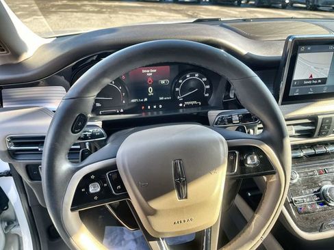Used 2022 Lincoln Corsair AWD w/ Equipment Group 101A image 12