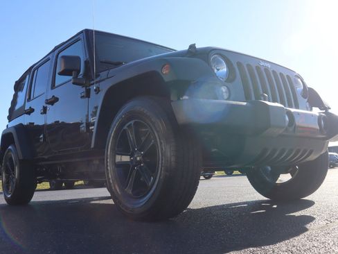 Used 2015 Jeep Wrangler Unlimited Sport w/ Quick Order Package 24S image 17