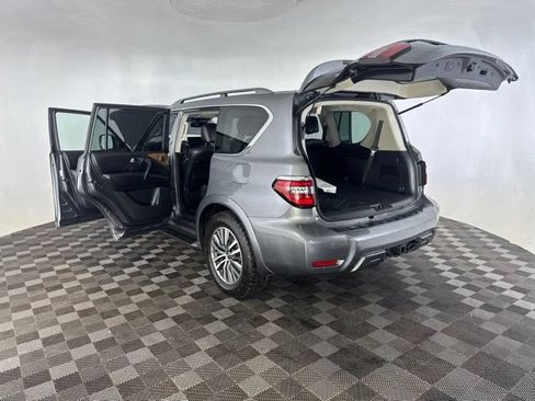 Used 2021 Nissan Armada SL w/ Captain's Chairs Package RWD image 16