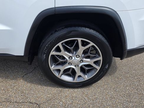 Used 2020 Jeep Grand Cherokee Limited w/ Premium Lighting Group RWD image 28
