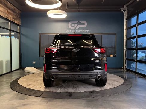 Used 2025 Chevrolet TrailBlazer RS FWD image 4