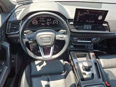 Used 2022 Audi Q5 2.0T Premium Plus w/ Premium Plus Package AWD/4WD image 22