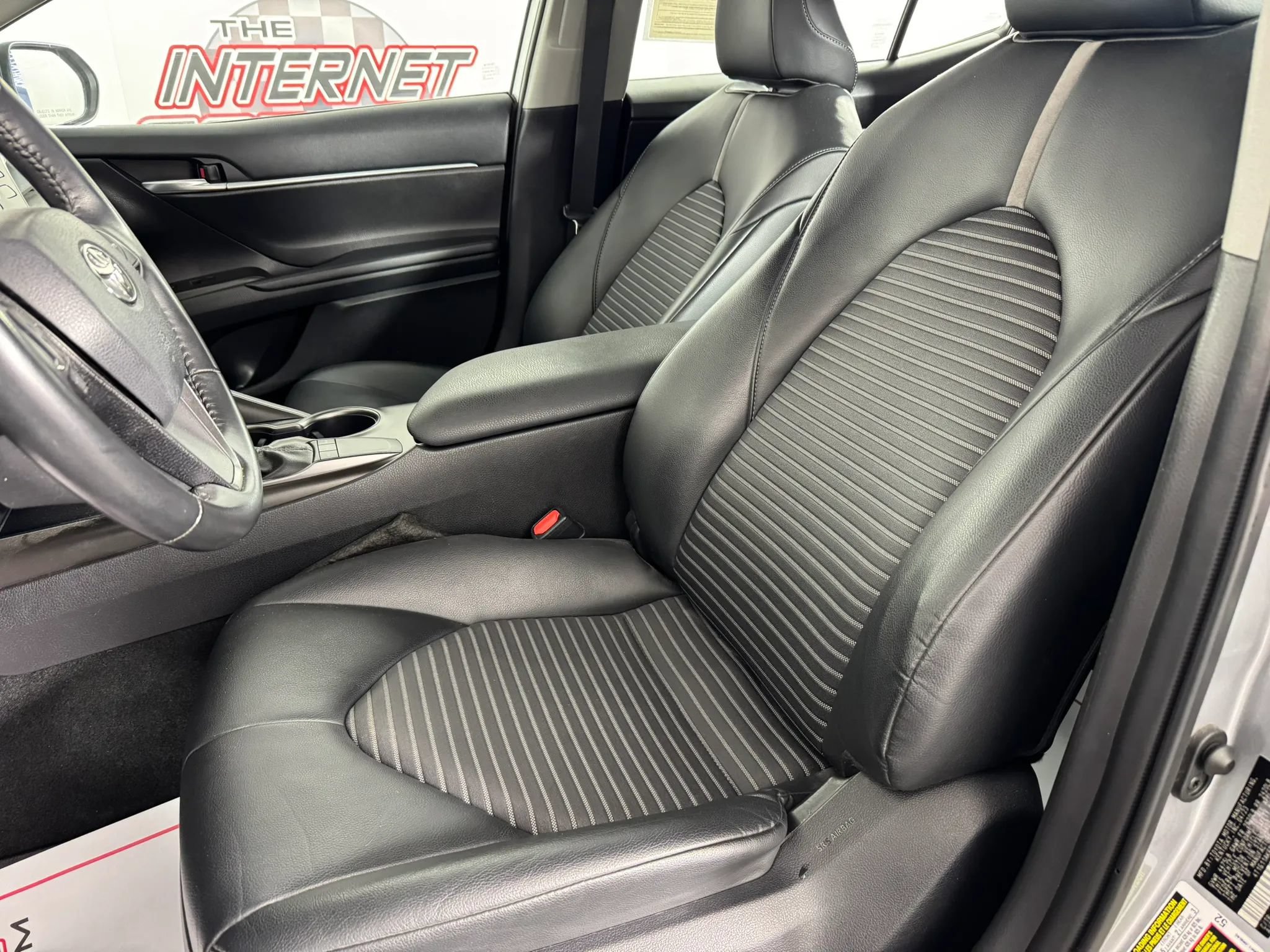 Used 2023 Toyota Camry SE FWD image 29