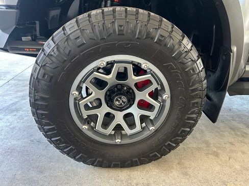 Used 2020 Ford F150 Raptor w/ Equipment Group 802A Luxury AWD/4WD image 18