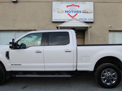 Used 2018 Ford F350 Lariat w/ Lariat Ultimate Package image 4