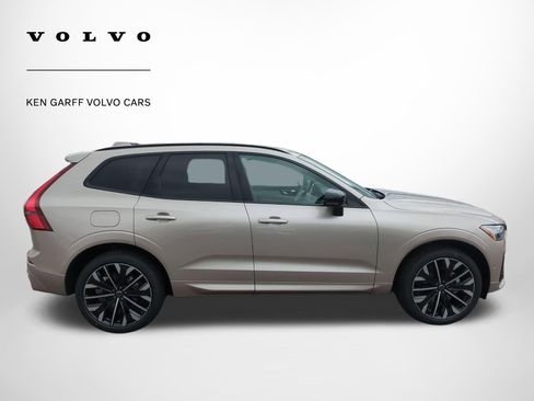 New 2026 Volvo XC60 B5 Ultra w/ Climate Package image 2