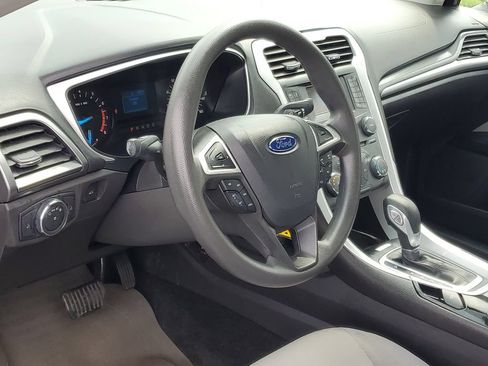 Used 2016 Ford Fusion S FWD image 10