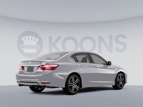 Used 2017 Honda Accord Sport image 4