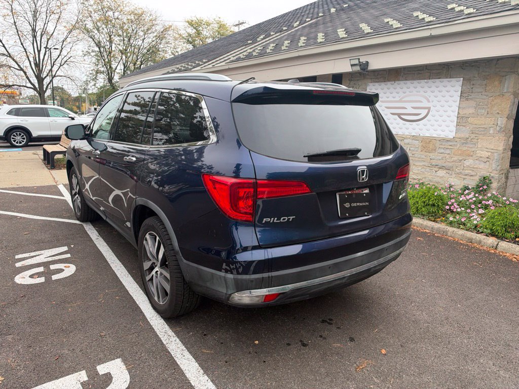 Used 2016 Honda Pilot Touring image 11