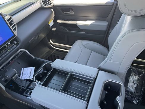 New 2026 Toyota Tundra Limited AWD/4WD image 20