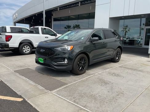 Used 2024 Ford Edge SEL w/ Convenience Package AWD/4WD image 2
